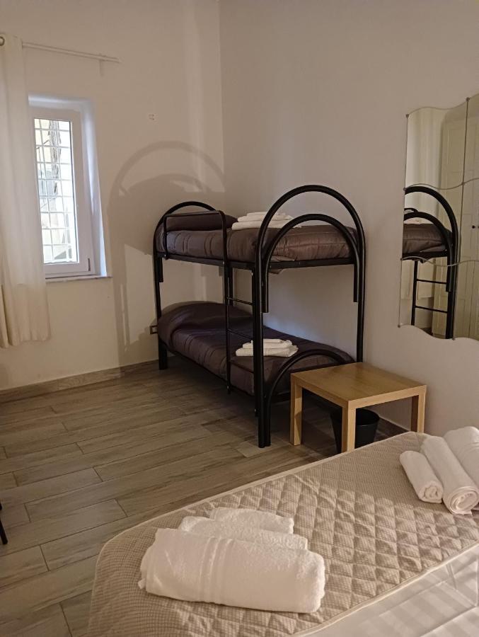 Hotel La Casa Del Rione Sanita' Napoli Esterno foto
