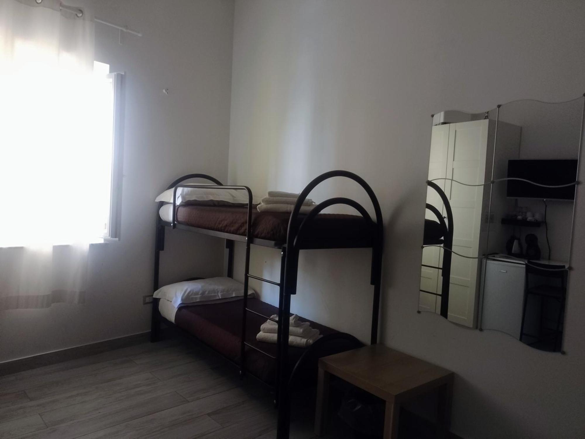 Hotel La Casa Del Rione Sanita' Napoli Esterno foto